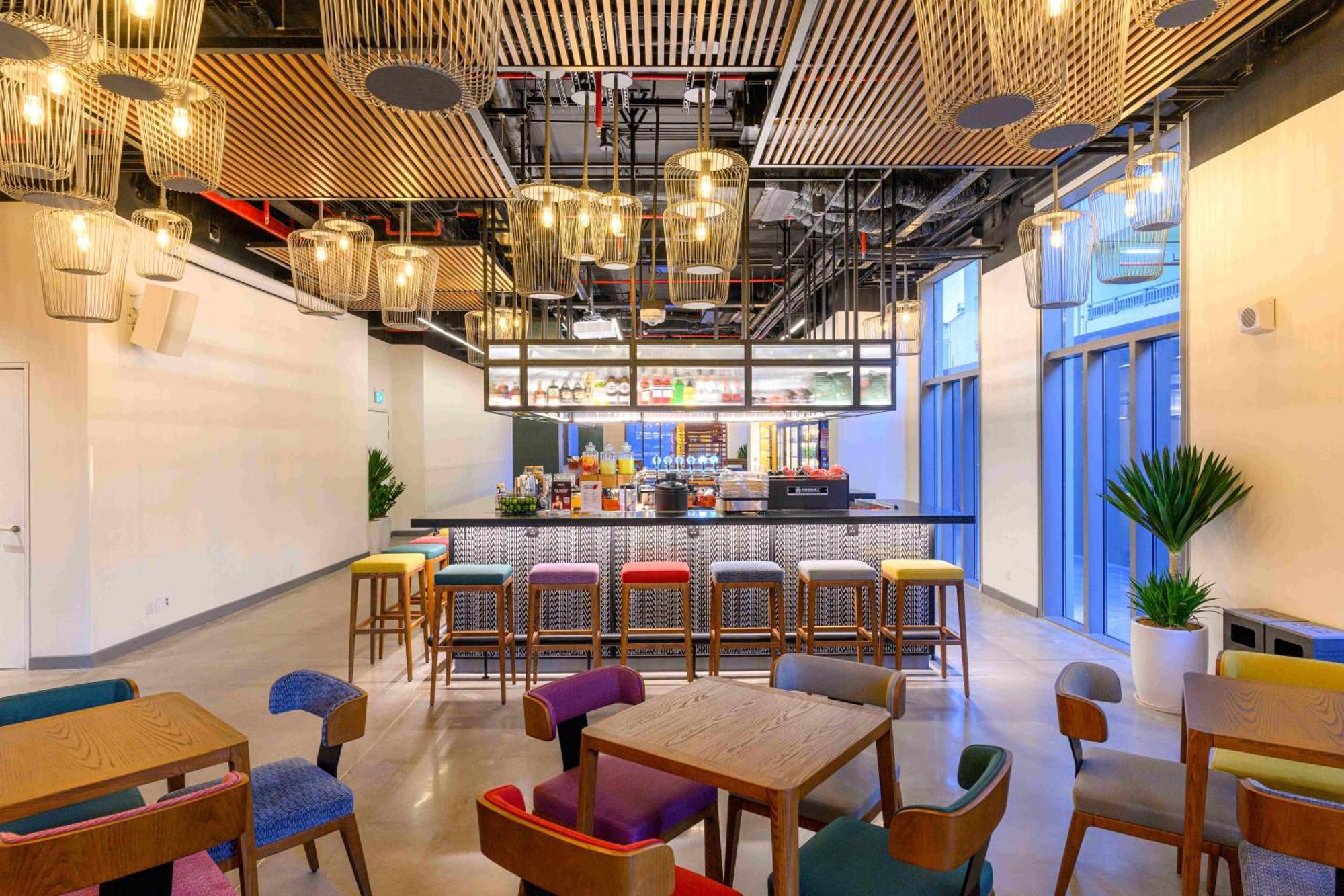Wink Hotel Can Tho Ninh Kieu Wharf - 24Hrs Stay & Rooftop Pool Bar Exterior foto